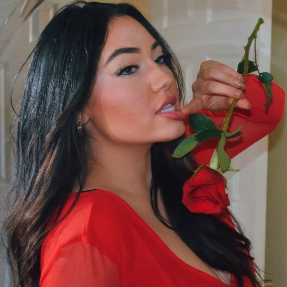 Meet your Posher, Aleena